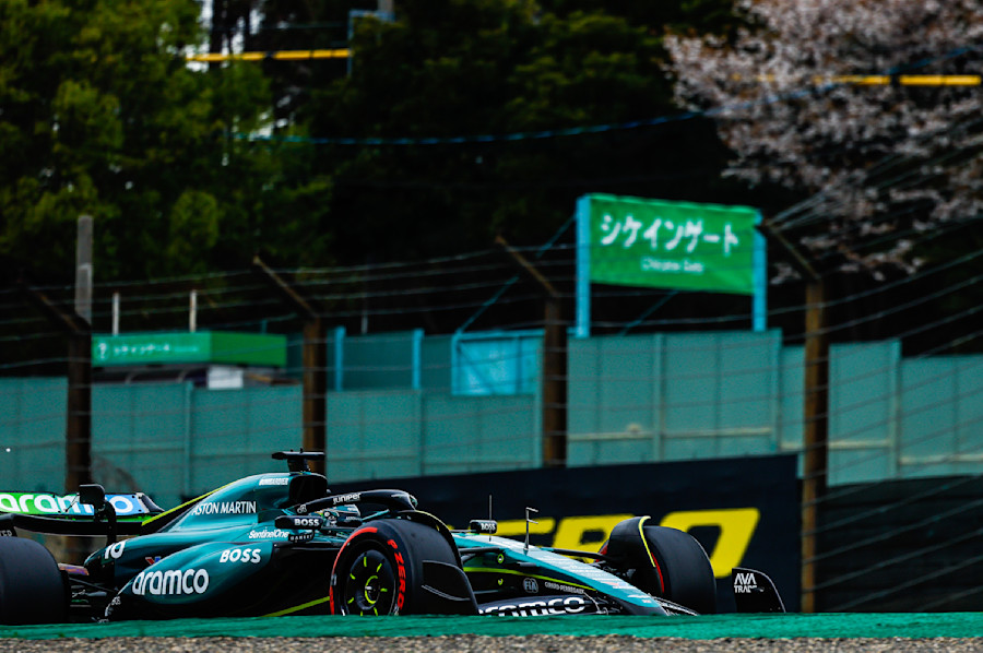 GP2404 113129 V6A7086