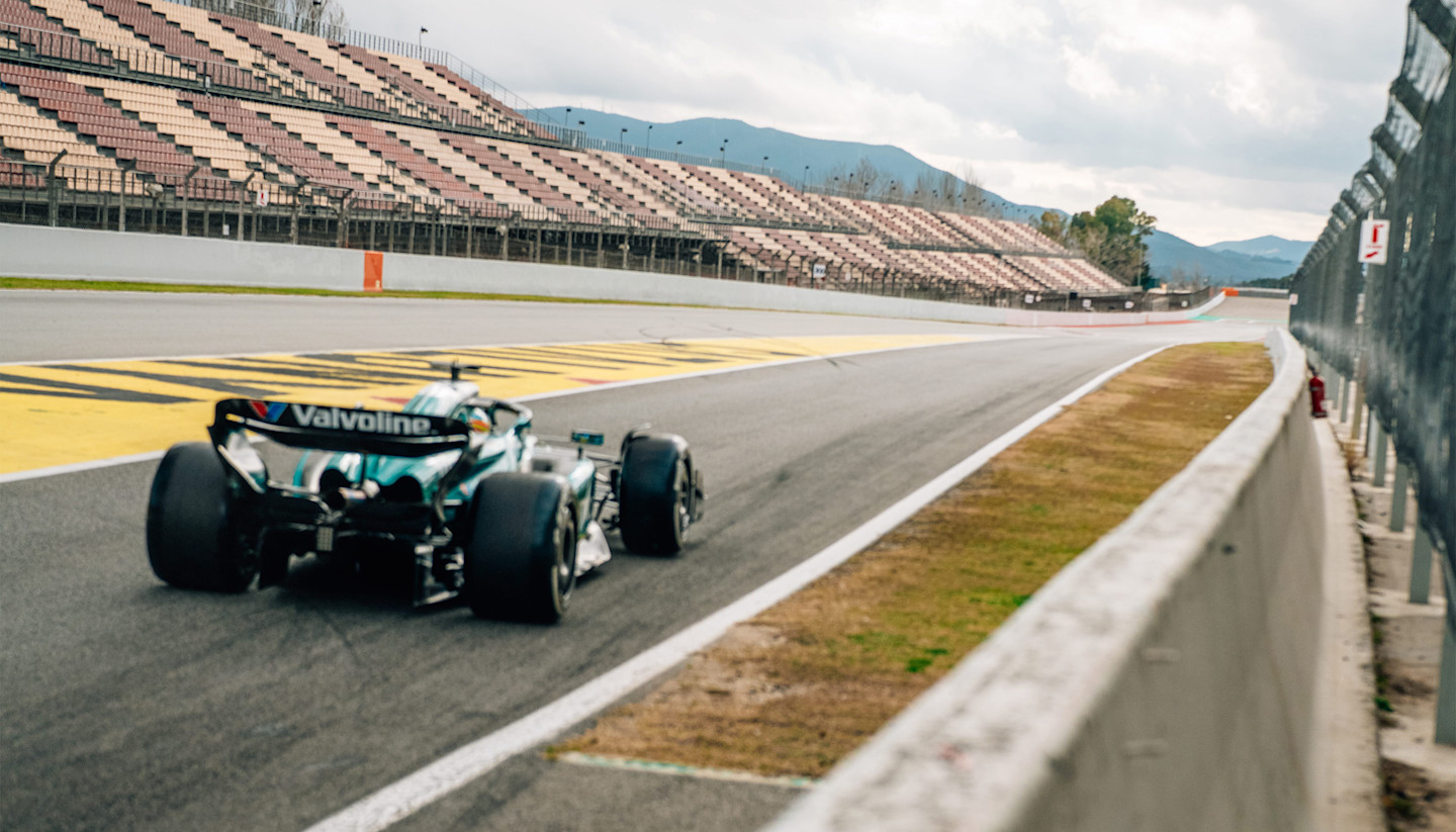 Spain race page fixed image