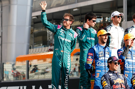 Sebastian gives a wave as the 2021 field pose for a group photo