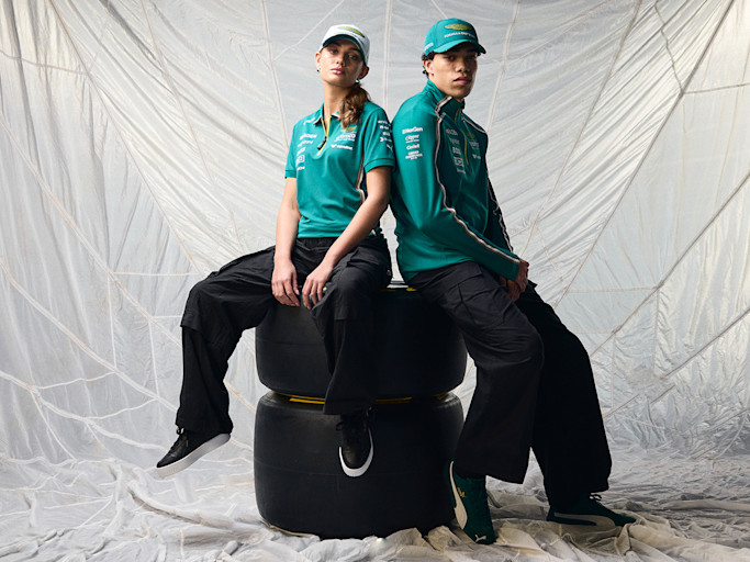 Replica merchandise list image