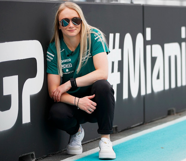 Jess Hawkins in Miami