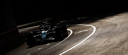 The sun begins to set as Friday practice comes to a close in Melbourne