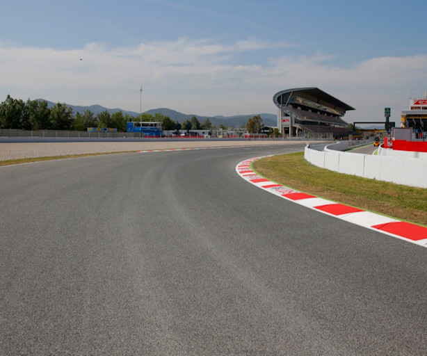 The sweeping final bend