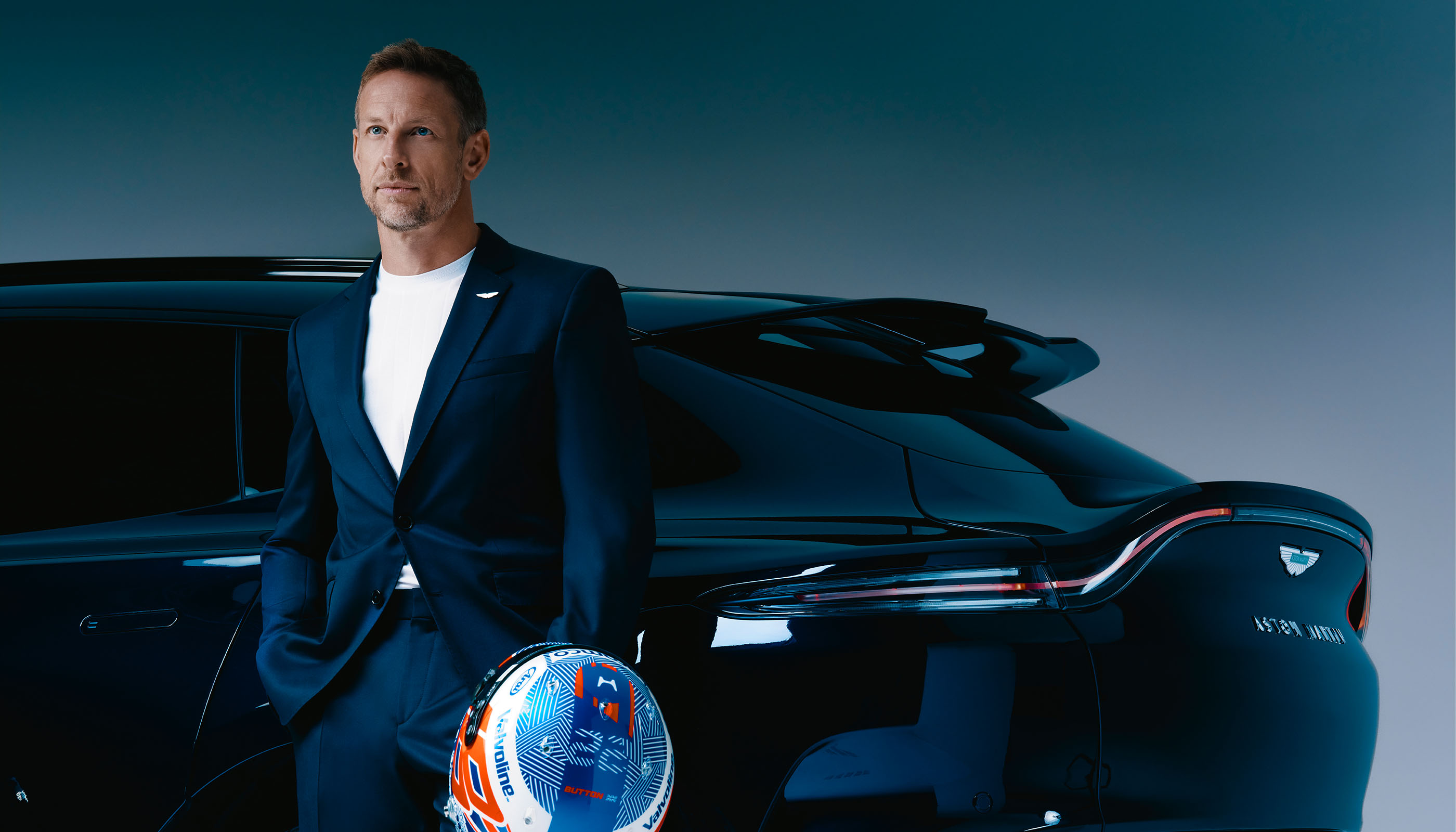 趣味・スポーツ・実用 THE ASTON MARTIN JOURNAL Jenson's Journal | Entry 01: Japan, Aston Martin, and the little