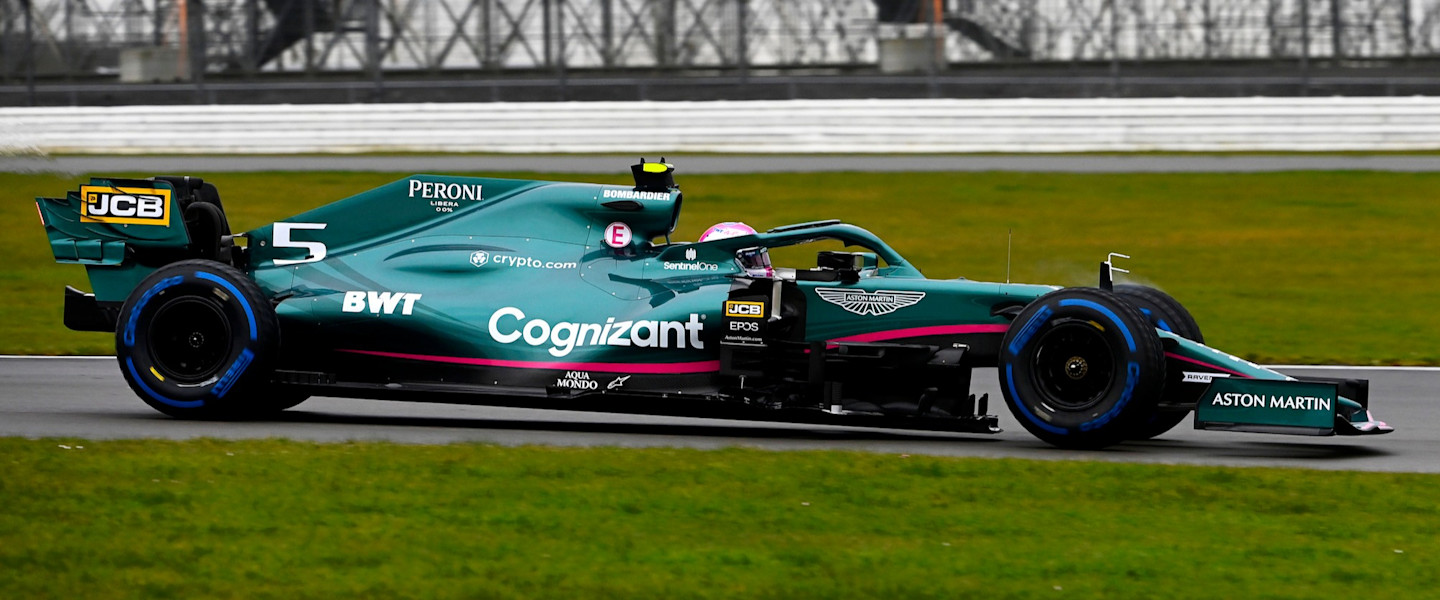 Sebastian drives the AMR21 at a wet Silverstone