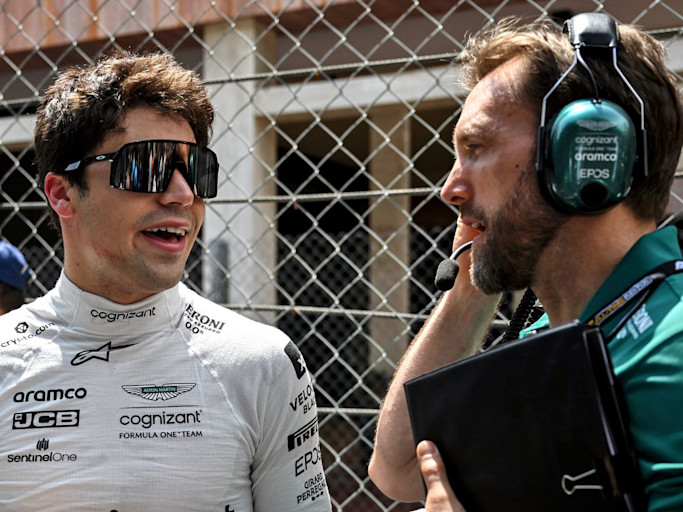 AvaTrade explains the role of a Race Engineer Aston Martin F1 Team