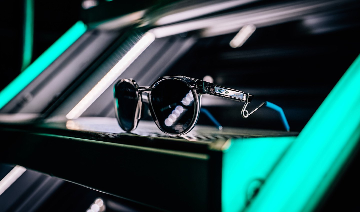 Oakley special edition header homepage