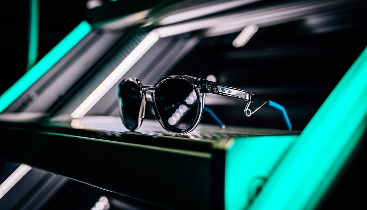 Oakley special edition header homepage