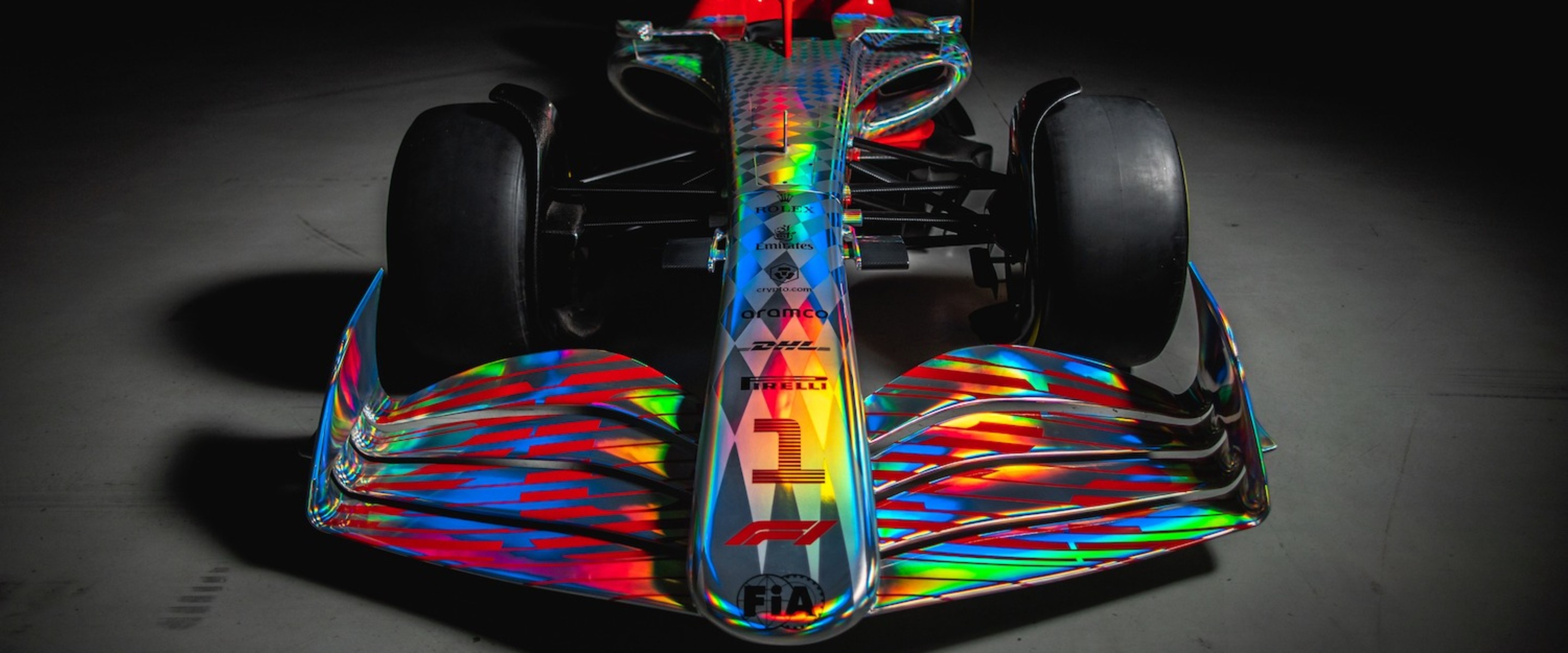 Aston Martin F1 Team - Revealed: 2022 F1 car in Aston Martin Racing Green