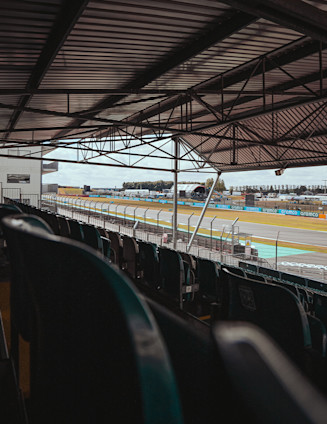 Race page thumbnail Silverstone 8