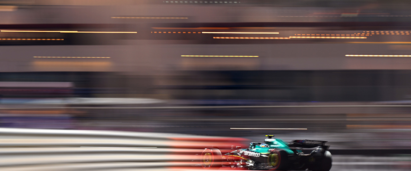 Abu Dhabi Friday desktop hero