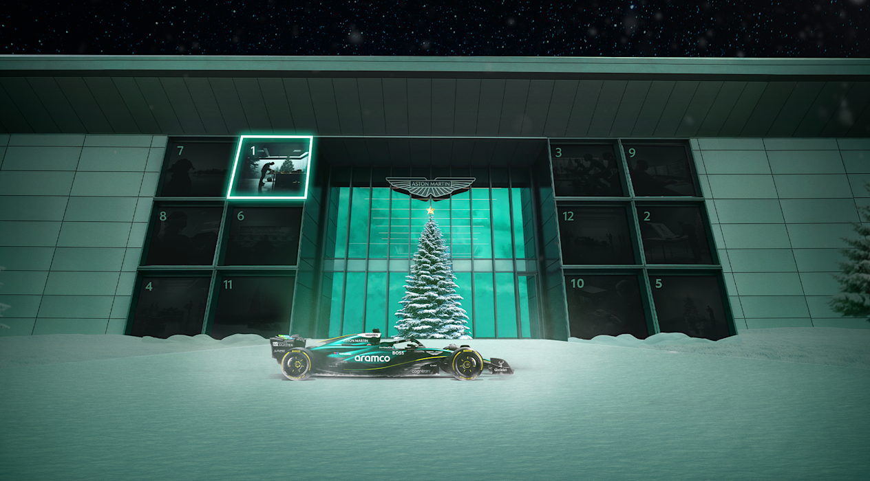 I AM UNWRAPPED article desktop hero