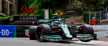 Sebastian attacks the kerb in qualifying 