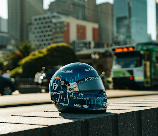 Lance helmet list image