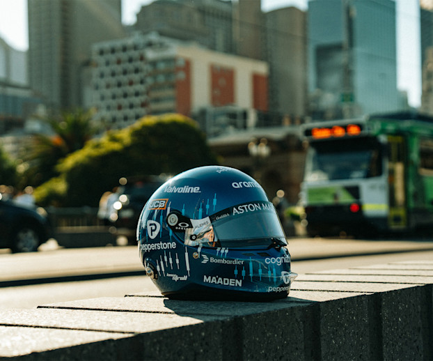 Lance helmet list image