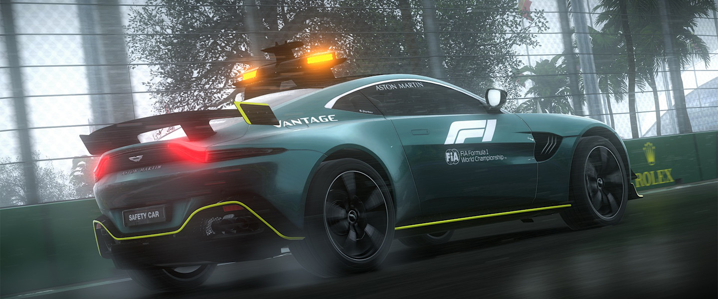 Aston Martin Vantage Safety Car in F1 2021