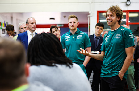 Sebastian: "Giving young people, especially those who are in a difficult situation, a second chance is very important."