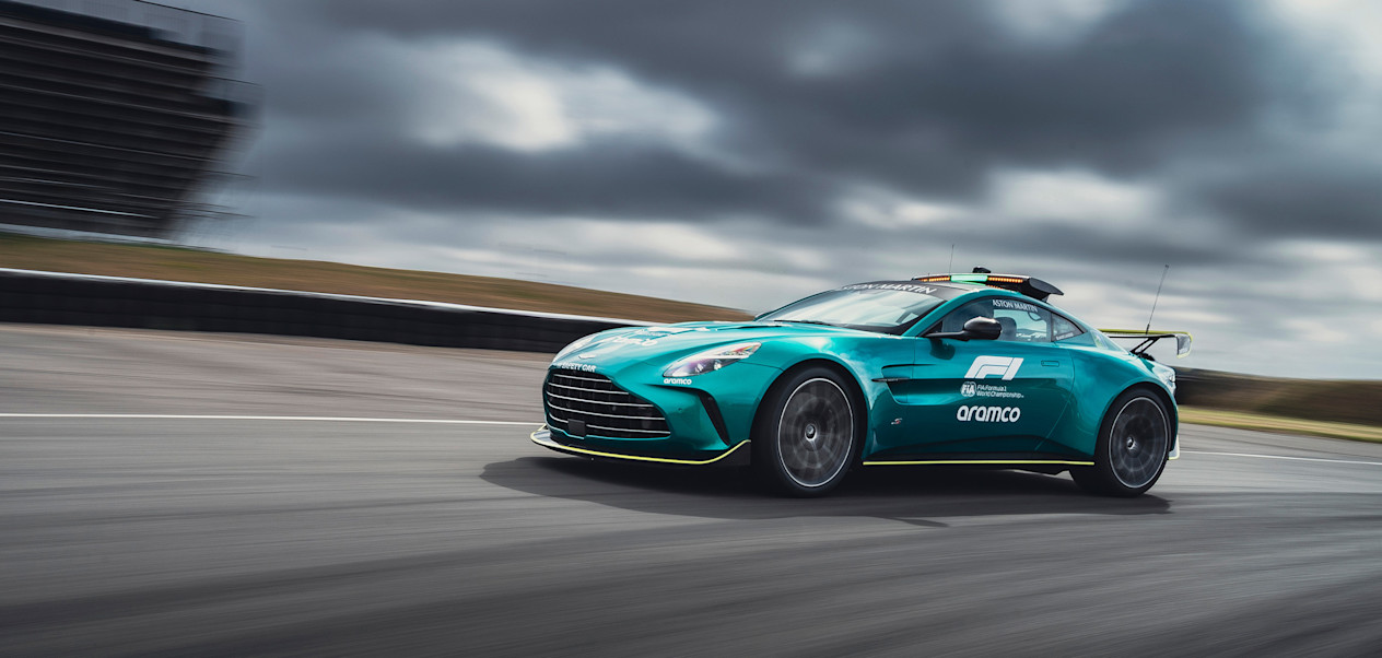 Safety car header