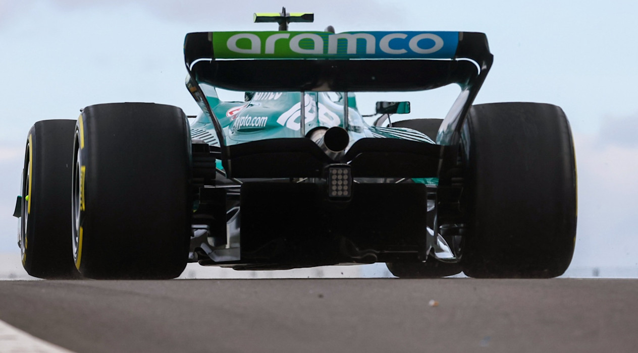 AMR22