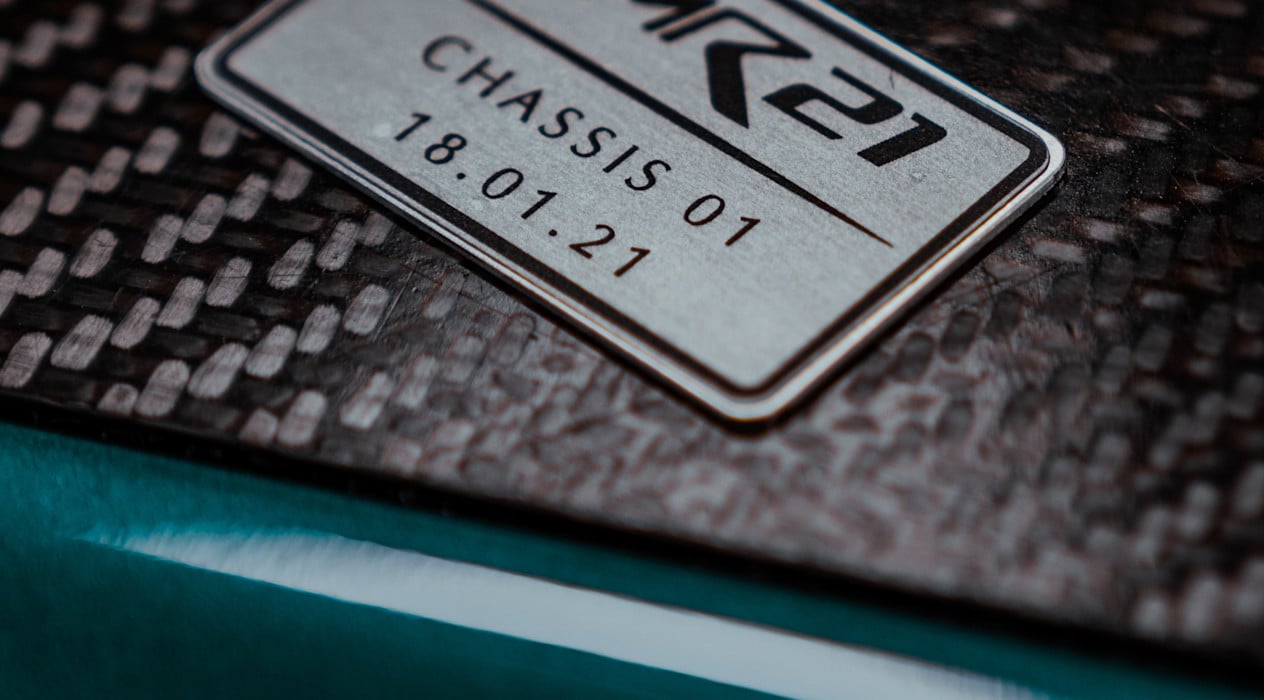 AMR21 chassis plate