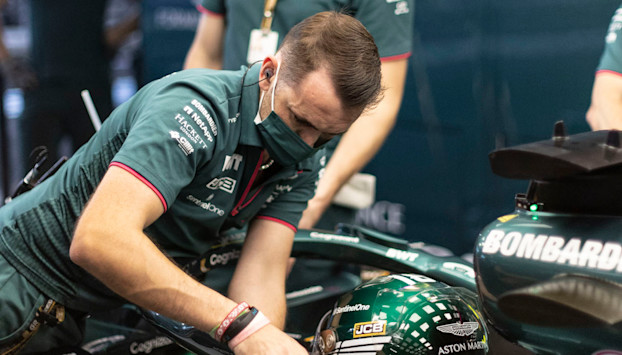Michael Beard, Front End Mechanic