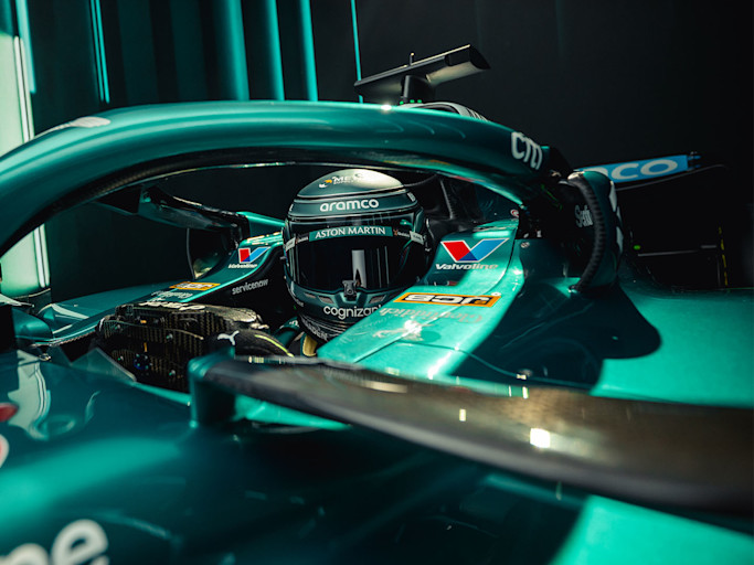 Lance cockpit hero list