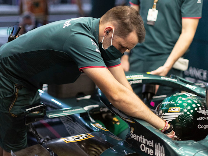 Michael Beard, Front End Mechanic