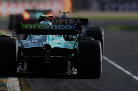Sebastian unfortunately retired before mid-distance after contact with the wall