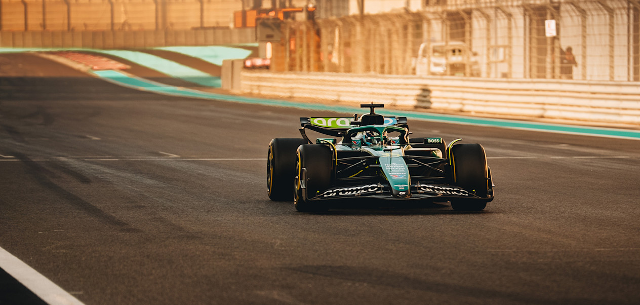Abu Dhabi post-season test desktop article hero