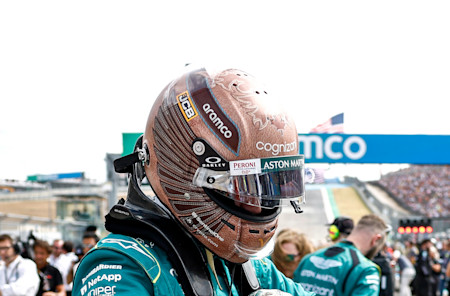 Holding on to fifth in the race would be tricky with faster cars behind, but Lance was in a position to score plenty of points.