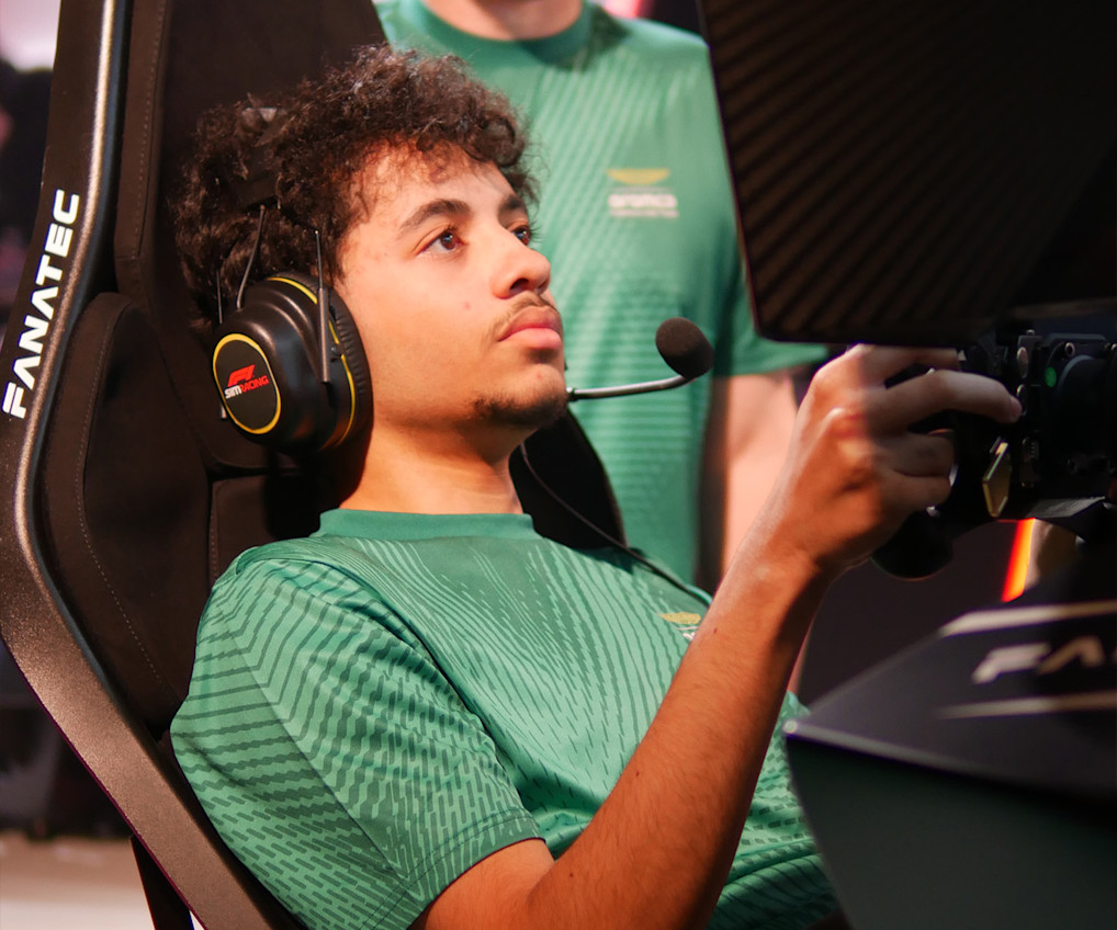Your guide to the F1 Sim Racing World Championship - Aston Martin F1 Team