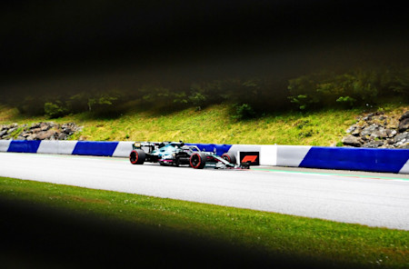 Sebastian descends into Turn Four during qualifying