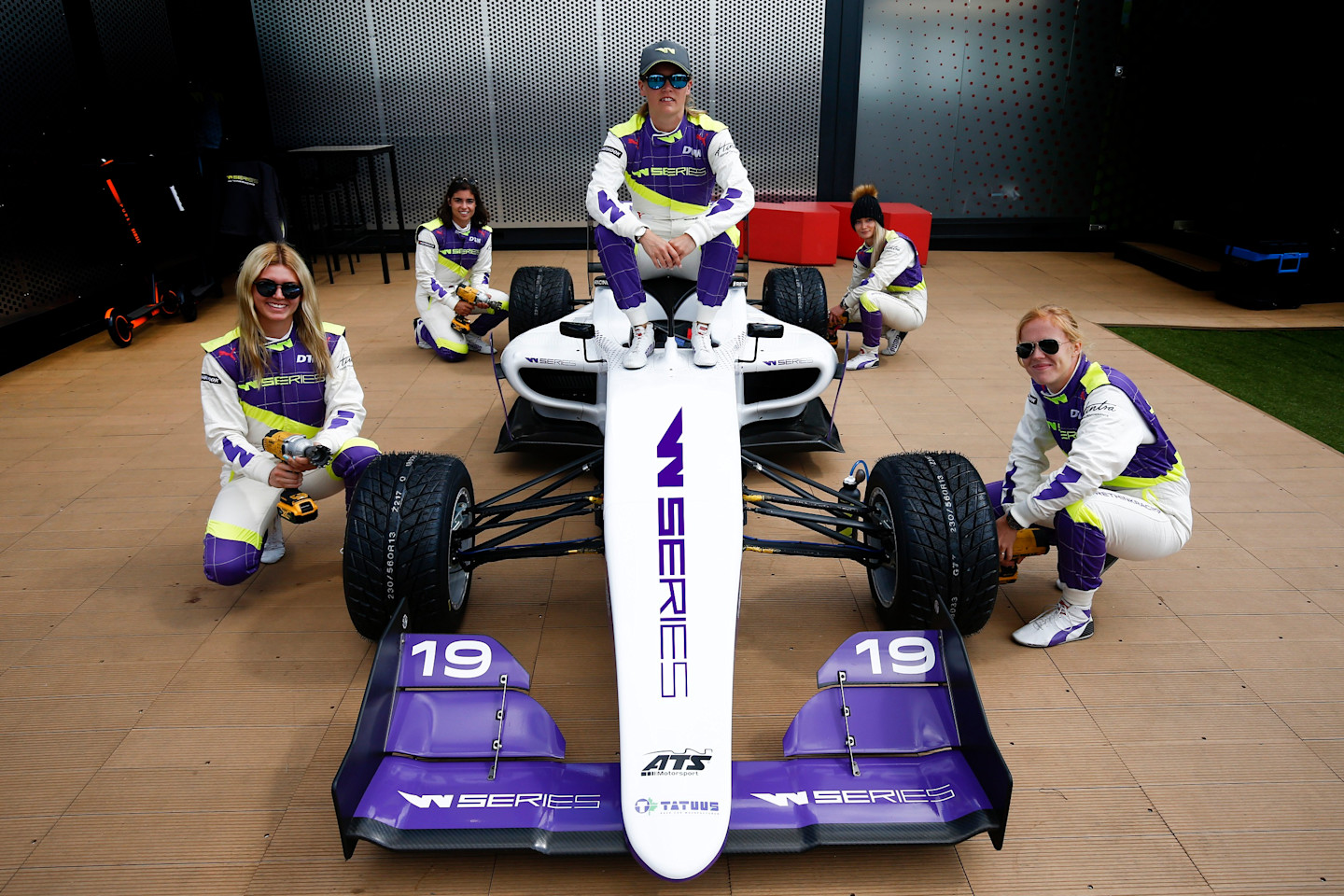 Jessica Hawkins - Aston Martin F1 Team