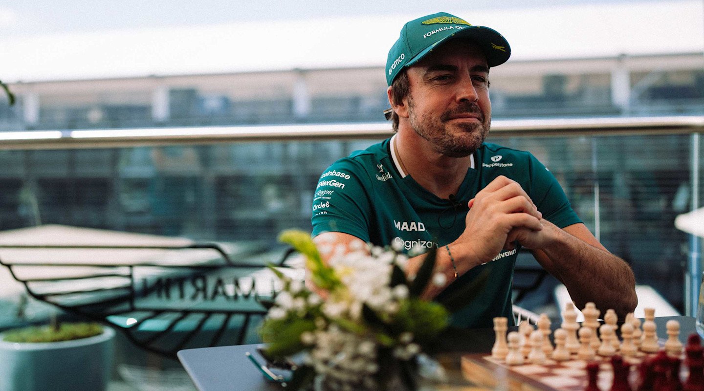 Fernando chess in line 1