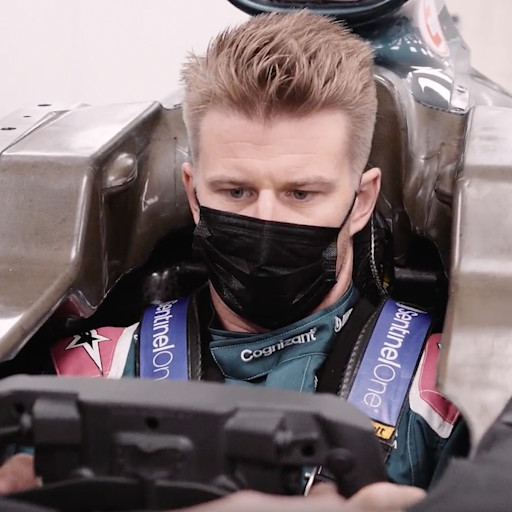 Nico Hülkenberg's seat fitting