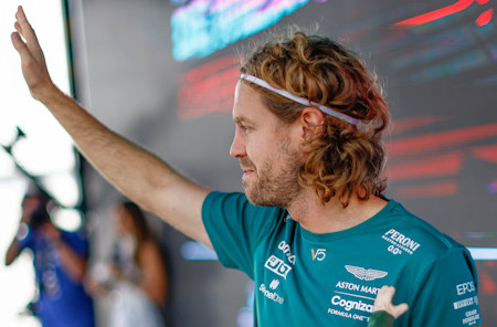 Sebastian waved to the Mexican crowd during Friday's Fan Forum.