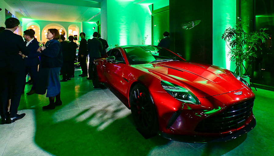 AML showroom gallery 4